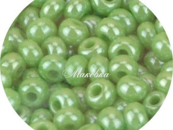 Чешский бисер Preciosa №10/0, круглый, цвет 58210 светло-зеленый
