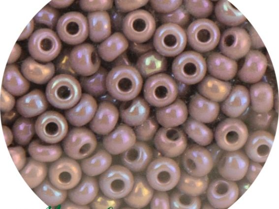 Чеський бісер Preciosa №10/0, круглий, колір 24020 рожево-бузковий райдужний, 50г Чеський бісер Preciosa №10/0, круглий, колір 24020 рожево-бузковий райдужний, 50г