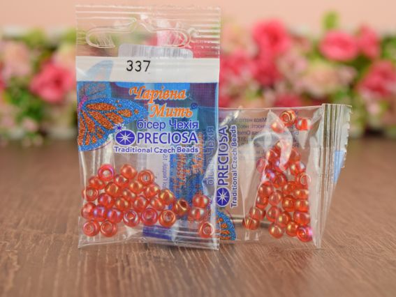 Бисер 5 гр Preciosa 337 разм. 3/0 прозрачный перламутровый оранжевый Бисер 5 гр Preciosa 337 разм. 3/0 прозрачный перламутровый оранжевый