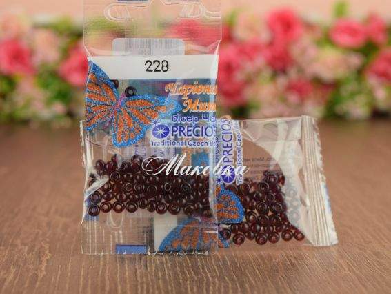 Бісер 5 гр Preciosa 228 разм. 6/0 прозрачный бордо