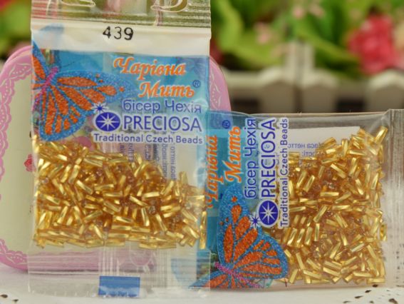 Бисер 5 гр Preciosa 439, Стеклярус-2 с серебряной серединкой, желтый