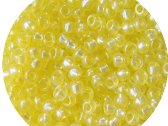 Чеський бісер світло жовтий 08186 Preciosa кришталево-прозорий з перловим прокрасом 5 гр