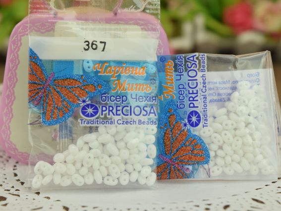Бісер 5 гр Preciosa 367, ТВІН непрозорий білий