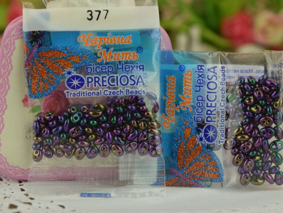 Бисер 5 гр Preciosa 377, ТВИН непрозрачный ирисовый фиолетовый