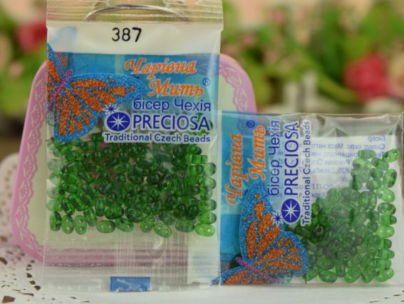 Бисер 5 гр Preciosa 387, ТВИН прозрачный зеленый