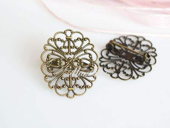 Брошь (заготовка) с овальной филигранью №1, 26х34 мм, античная бронза, 1 шт Брошь (заготовка) с овальной филигранью №1, 26х34 мм, античная бронза, 1 шт