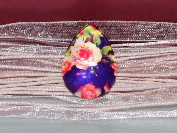 Стеклянный кабошон с принтом Капля 18х25 мм, синий с розами, 1 шт Стеклянный кабошон с принтом Капля 18х25 мм, синий с розами, 1 шт