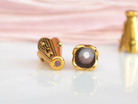 Металевий біжутерний Ковпачок №27 Тюльпан 12,5х7,5 мм, колір античне золото, 1 шт