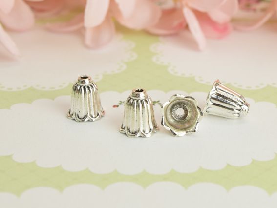 Біжутерний ковпачок №37 Кампанула, 11х10,5 мм, колір платина, 1 шт