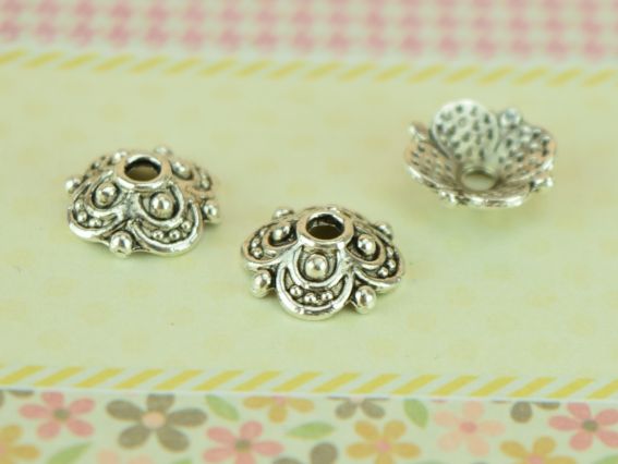 Біжутерний Ковпачок, обіймач для намистини №49 Чотири пелюстки 10мм, античне срібло 1 шт