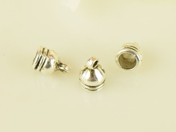 Біжутерний Ковпачок для шнура №24 З колечком 10х7 мм, колір античне срібло, 1 шт