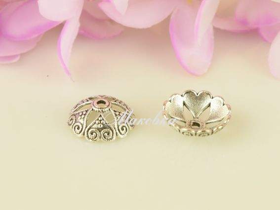 Ковпачок біжутерний №55 Шапочка-сердечка СЕРЕДНІЙ 15х5мм, античне срібло, 1 шт Ковпачок біжутерний №55 Шапочка-сердечка СЕРЕДНІЙ 15х5мм, античне срібло, 1 шт