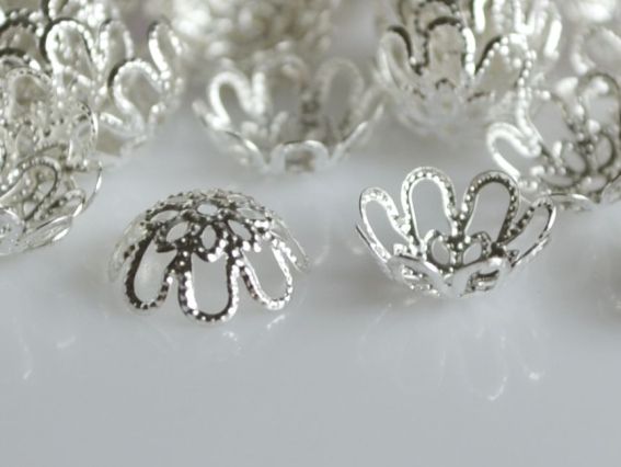 Розетка для бусин №12 Большая 12х5 мм, под серебро, 50 шт/уп Розетка для бусин №12 Большая 12х5 мм, под серебро, 50 шт/уп