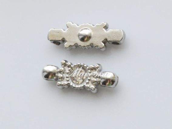 Проставка (конектор) на 2 низки со стразой 21.5x7.5 мм Проставка (конектор) на 2 низки со стразой 21.5x7.5 мм