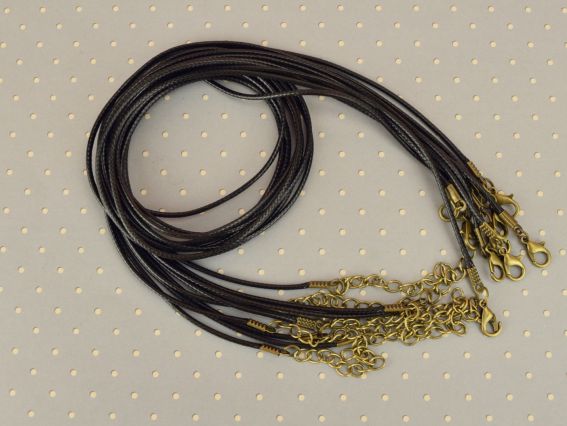 Основа на шею для кулона 1,5 мм черная, с карабином бронзового цвета