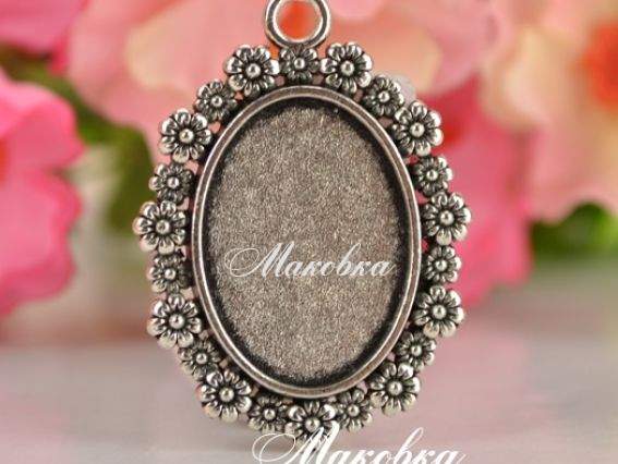 Основа під камею №20 В квіточках, античне срібло 30х40 (18х24) мм, 1 шт Основа під камею №20 В квіточках, античне срібло 30х40 (18х24) мм, 1 шт