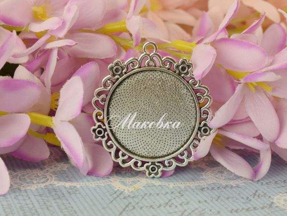 Основа под кабошон №48 Круглая С цветочками , античное серебро