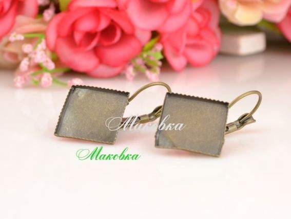 Швенза с английским замком и базой-РОМБ 20 мм (31x12 мм), античная бронза, 1 пара Швенза с английским замком и базой-РОМБ 20 мм (31x12 мм), античная бронза, 1 пара