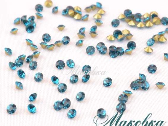 Стразы хрустальные, ГОЛУБОЙ циркон (№6) 2.00-2.10 мм конус, SS6.5, PP14, 1440 шт в уп