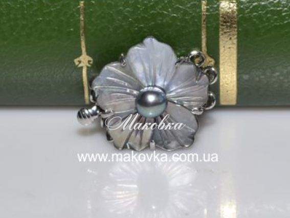 Замок с цветком и жемчугом, 22 мм, на 3 низки, 1 шт Замок с цветком и жемчугом, 22 мм, на 3 низки, 1 шт