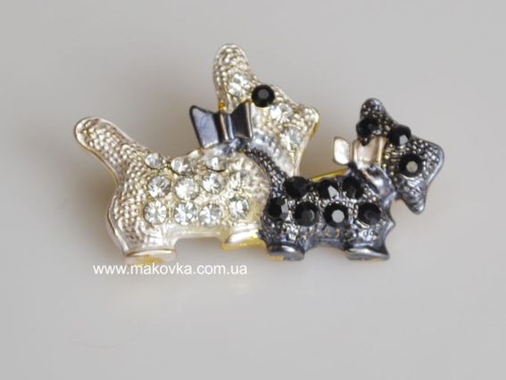 Брошь Б-12 Две собачки, черно-белая Брошь Б-12 Две собачки, черно-белая