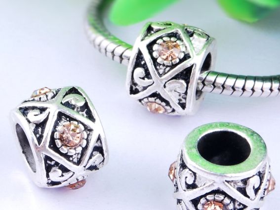 Бусина пандора метал. со стразами №04 Бусина пандора метал. со стразами №04