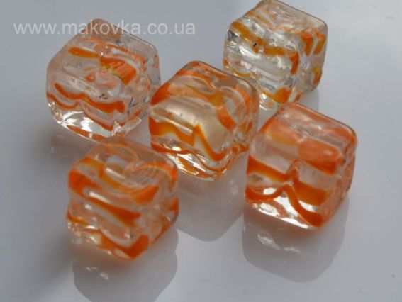 Квадратная бусина 10х10х10 мм Белая с оранжевым Квадратная бусина 10х10х10 мм Белая с оранжевым