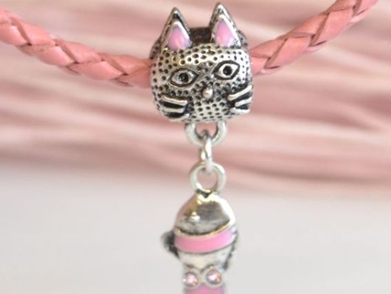 Бусина Пандора с подвеской Кот и рыбка Бусина Пандора с подвеской Кот и рыбка