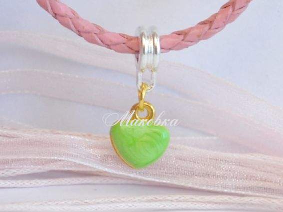 Бусина Пандора с подвеской Салатовое сердечко эмаль