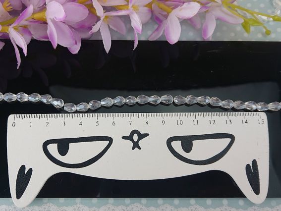 Кришталеві намистини, форма Капля, розмір 5*7мм , Білі блискучі  10 шт