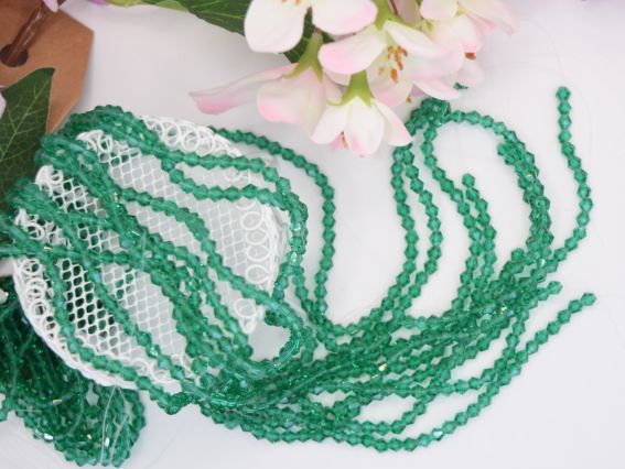  Намистини кришталь Біконус Грановані 4*3 мм, колір  №06 зелений, 1 низка,