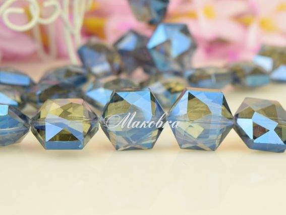 Бусина Хрустальная Гексагон 18х20х10 мм многогранная с плакировкой, бежево-голубая 1 шт