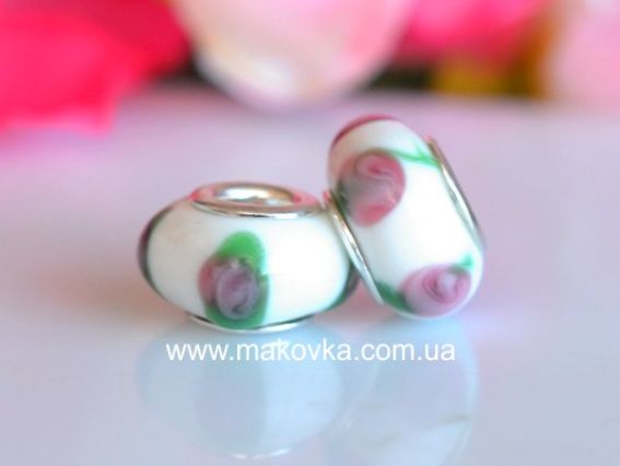 Бусина Пандора-стиля Lampwork №143 белая с розочками Бусина Пандора-стиля Lampwork №143 белая с розочками
