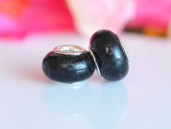 Бусина Пандора-стиля Lampwork №151 черная Бусина Пандора-стиля Lampwork №151 черная