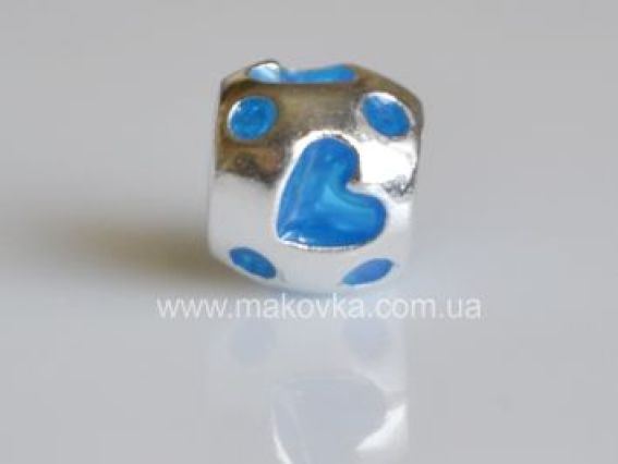 Бусина эмалевая ЭМ-03 с голубыми сердечками Бусина эмалевая ЭМ-03 с голубыми сердечками