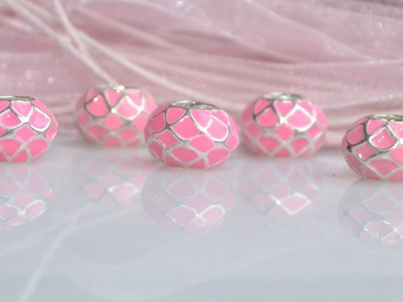 Бусина эмалевая ЭМ-08 сеточка розовая Бусина эмалевая ЭМ-08 сеточка розовая