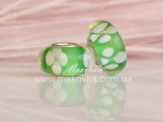 Бусина Евро Lampwork №29 зеленая с белыми цветами Бусина Евро Lampwork №29 зеленая с белыми цветами