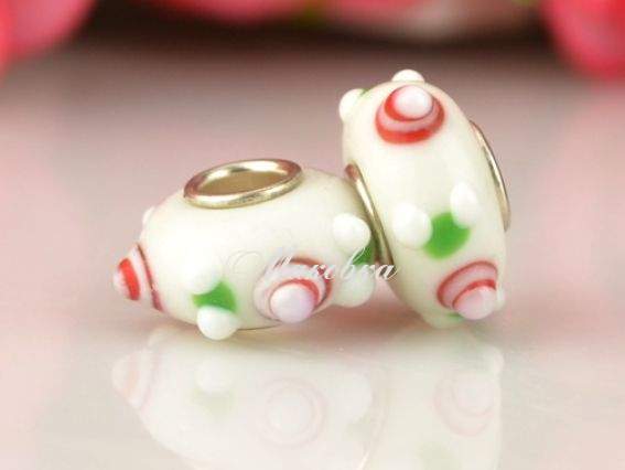 Бусина Евро Lampwork №98 белая с красно-белыми объемными точками