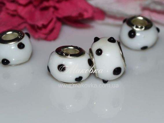 Бусина Пандора Lampwork №79 белая с черными точками Бусина Пандора Lampwork №79 белая с черными точками