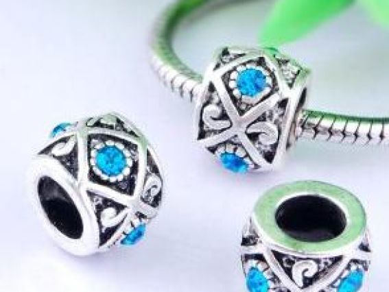 Бусина пандора-стиля метал. со стразами №35 ромбики ярко-голубая Бусина пандора-стиля метал. со стразами №35 ромбики ярко-голубая