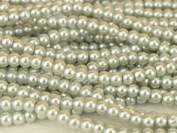 Бусины глянцевый Жемчуг 4 мм, №27 цвет silver-grey, низка