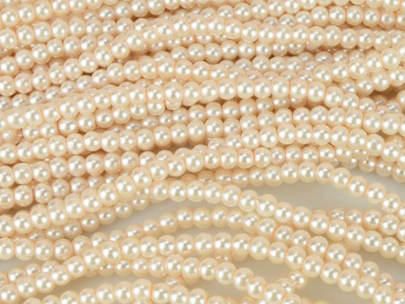 Бусины Жемчуг глянцевый 4 мм, №29 light yellow, низка