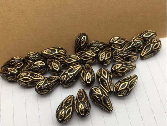 Бусина Капля Акцент черная с золотым узором 1 шт Бусина Капля Акцент черная с золотым узором 1 шт