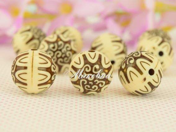 Бусина акриловая Шар с античным узором , 19мм, кремовая с коричневым , 1 шт