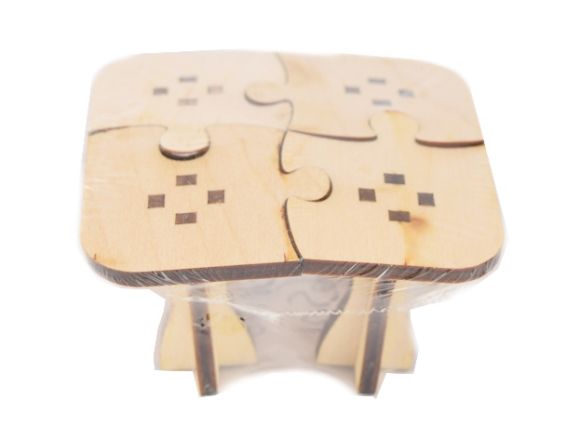 Стульчики-пазлы №1059, фанера, общий размер 8х8х4,5 Стульчики-пазлы №1059, фанера, общий размер 8х8х4,5