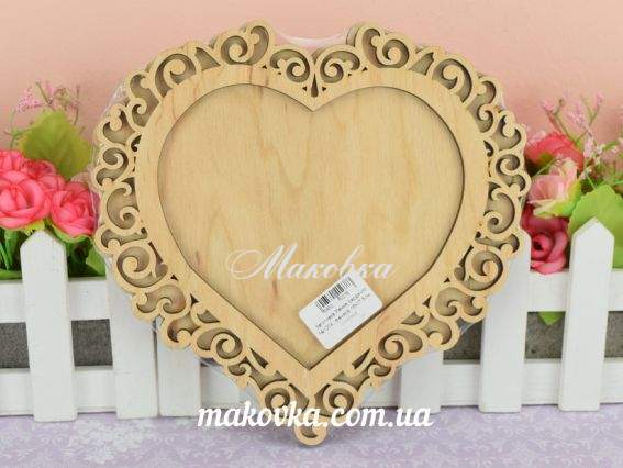 Заготовка Рамка Сердечко №1204, фанера 18х17,5 см Заготовка Рамка Сердечко №1204, фанера 18х17,5 см