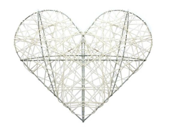Декоративное Сердце на металлическом каркасе, 25 см, белое, ScrapBerry's SCB370132 Декоративное Сердце на металлическом каркасе, 25 см, белое, ScrapBerry's SCB370132