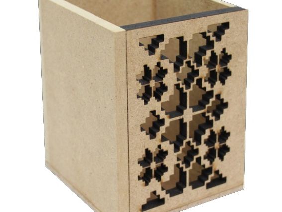 Стакан для ручек, серия Украинская этника, МДФ, 8х8х10 см Стакан для ручек, серия Украинская этника, МДФ, 8х8х10 см