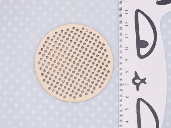 Кругла основа під вишивку з перфорацією, фанера, діаметр 65 мм