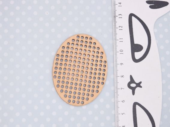 Основа під вишивку з перфорацією Серце , фанера, розмір 60*43 мм